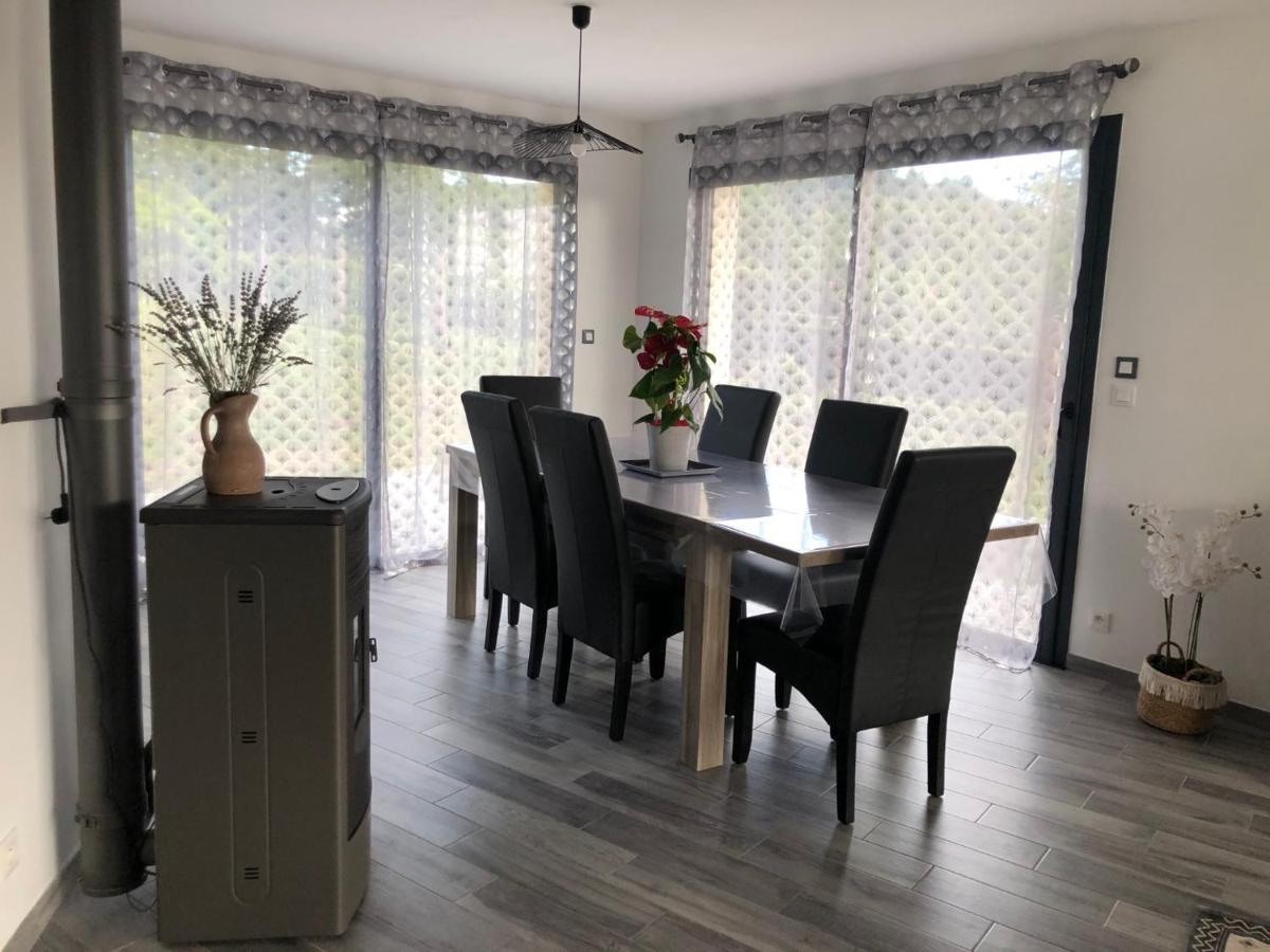Pavillon Recent Avec 3 Chambres La Brionne Екстер'єр фото