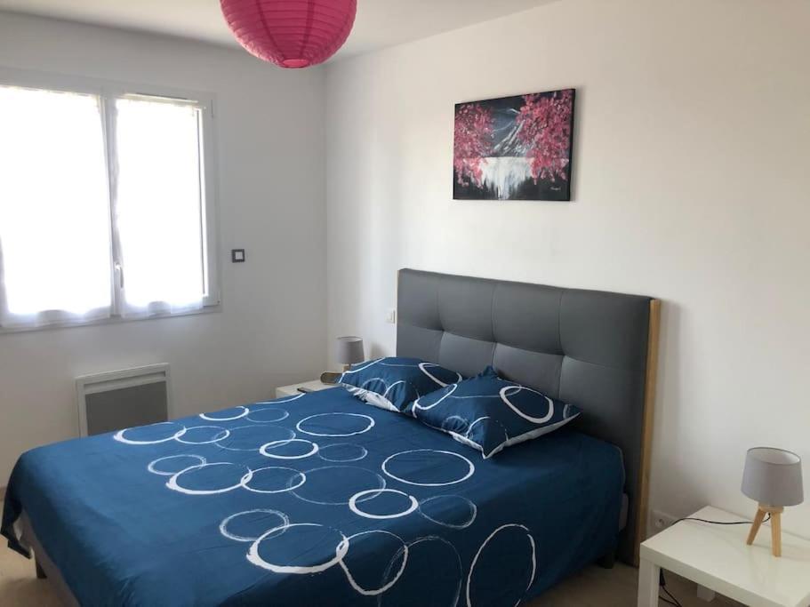 Pavillon Recent Avec 3 Chambres La Brionne Екстер'єр фото